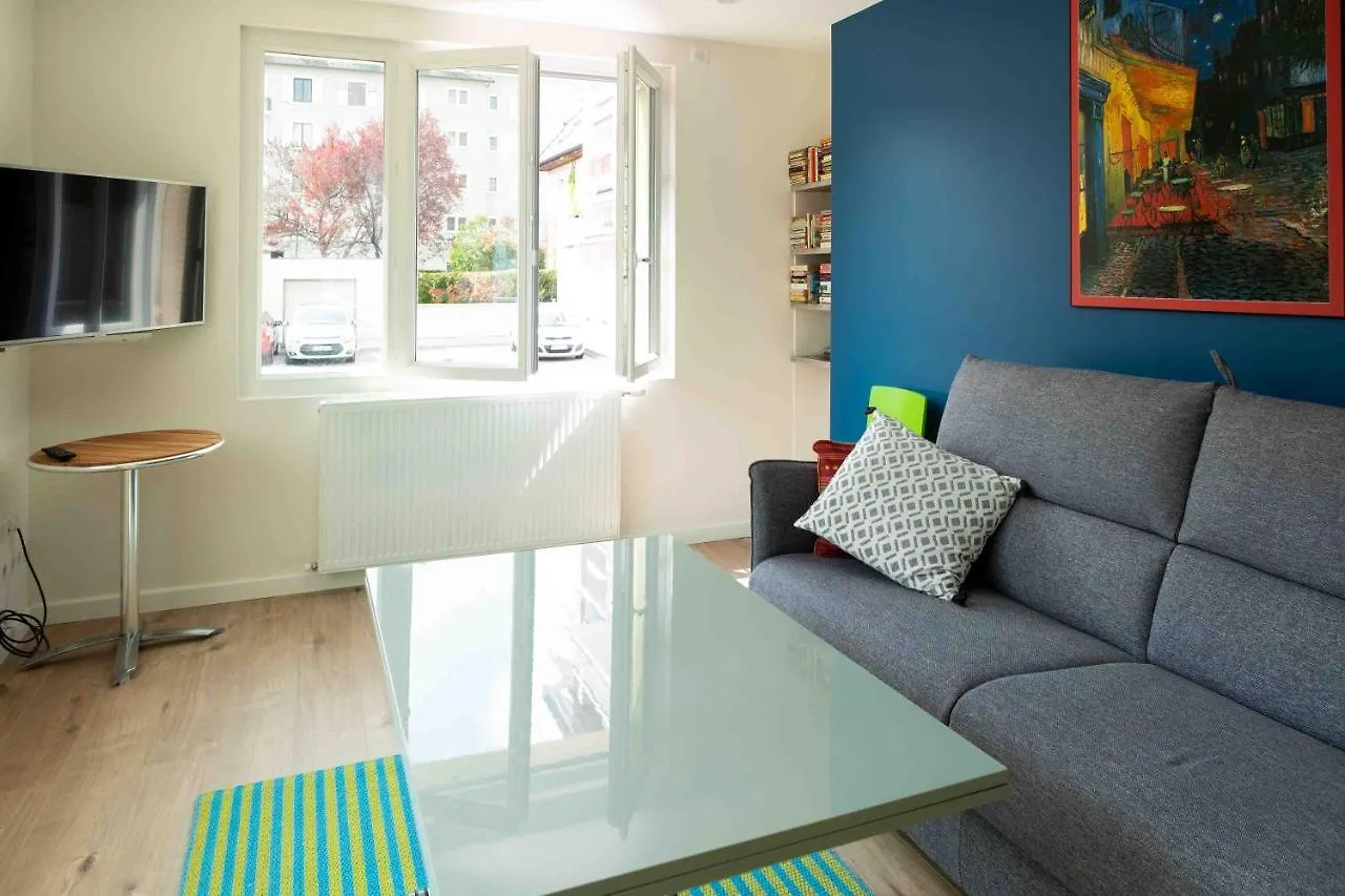 55 M²/ Chez Lorette/ 250M Lake/ Private Parking Annecy